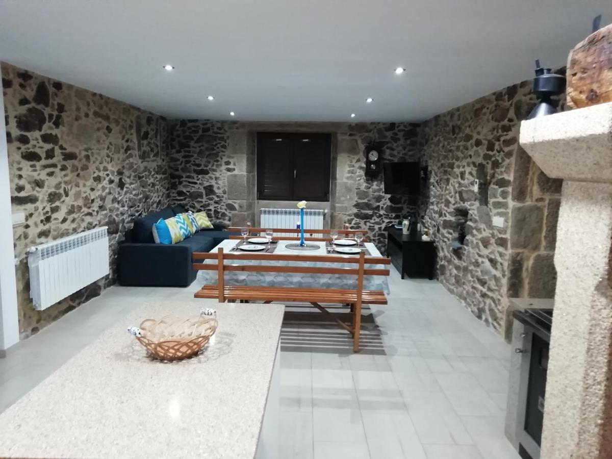 Buelina Da Carballeira Teo Luaran gambar